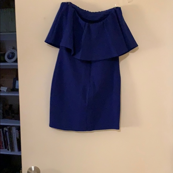 Blue dress - Picture 2 of 4